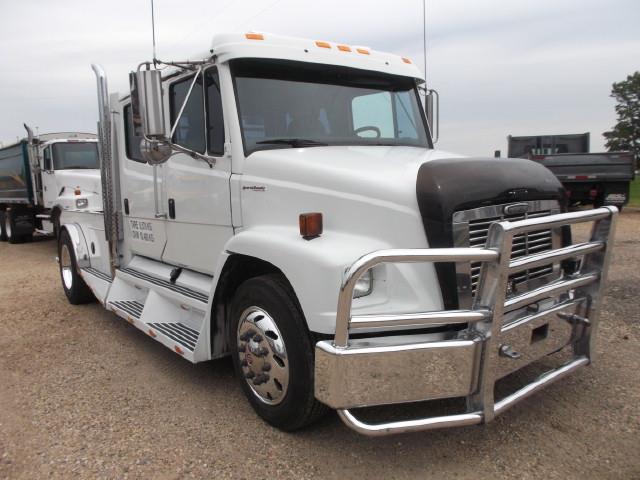Image #1 (2003 FREIGHTLINER CREW CAB SPORT CHASSIS 5TH WHEEL TRUCK)